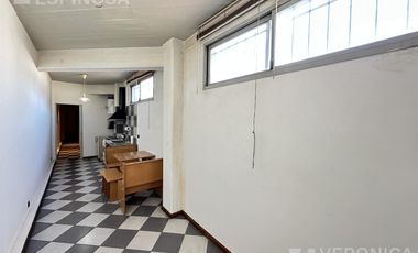 Local en venta en Castelar