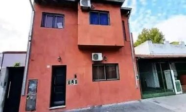 PH en venta - 4 Dormitorios 2 Baños - 144Mts2 - San Martín