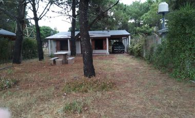 Casa en venta - 3 Dormitorios 1 Baño - Cochera - 500Mts2 - Nueva Atlantis