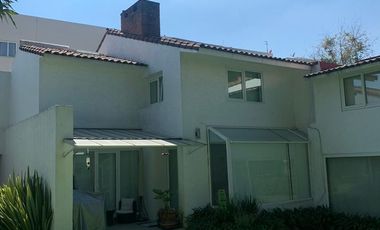 CASA EN VENTA LOMAS DE  MEMETLA