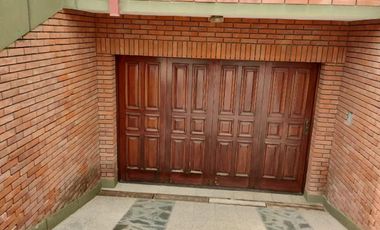 Casa en venta - 3 Dormitorios 3 Baños - Cochera - 267Mts2 - Miramar