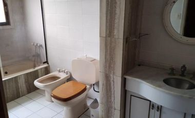 Casa en venta - 3 Dormitorios 3 Baños - Cochera - 267Mts2 - Miramar