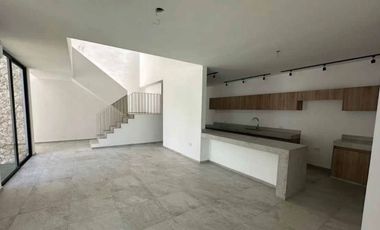 CASA EN VENTA EN RESIDENCIA KINISH LOTE 124