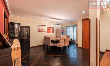 Chalet 5 ambientes en Barrioparque