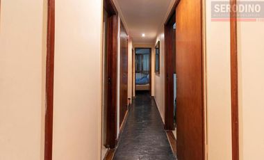 Chalet 5 ambientes en Barrioparque