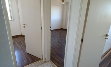 Departamento en venta - 3 Dormitorios 1 Baño - Cochera - 71Mts2 - Merlo