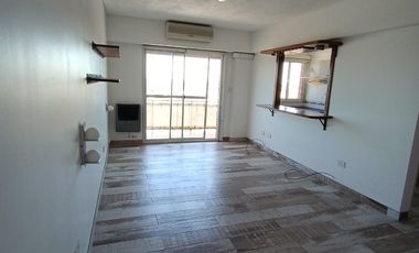 Departamento en venta - 3 Dormitorios 1 Baño - Cochera - 71Mts2 - Merlo
