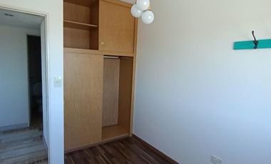 Departamento en venta - 3 Dormitorios 1 Baño - Cochera - 71Mts2 - Merlo