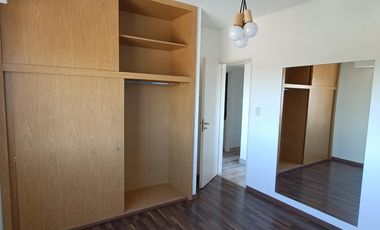 Departamento en venta - 3 Dormitorios 1 Baño - Cochera - 71Mts2 - Merlo