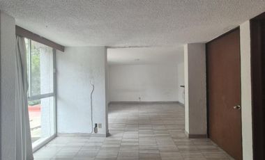 Casa en Condominio En Venta a Una Cuadra de Patio Tlalpan, Santa Ursula Xitla