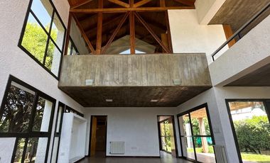 Casa Fondo Golf, muy luminosa y funcional