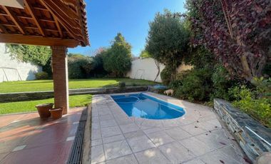 Casa en venta - Barrio Jardín Maristas - Mendoza