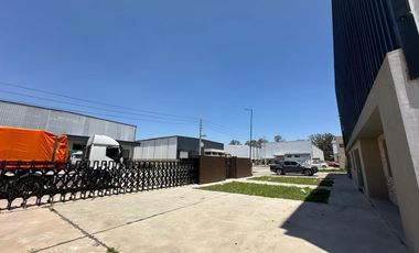ALQUILER Deposito 2300m2 en Polo Industrial Ezeiza