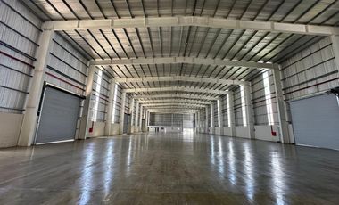 ALQUILER Deposito 2300m2 en Polo Industrial Ezeiza