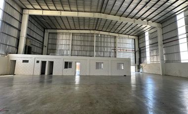 ALQUILER Deposito 2300m2 en Polo Industrial Ezeiza