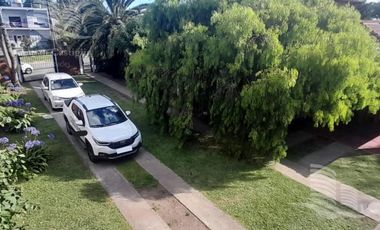 Casa con Pileta en Venta con pileta en Florencio Varela