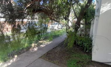 Casa con Pileta en Venta con pileta en Florencio Varela