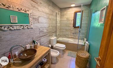 Casa 4 Dormitorios con jardín y pileta - Aguadas - Funes | Venta