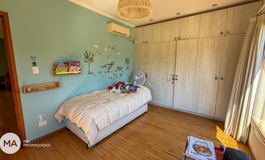 Casa 4 Dormitorios con jardín y pileta - Aguadas - Funes | Venta