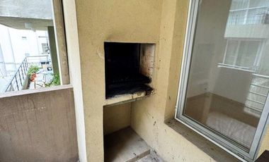 Departamento monoambientes con cochera en alquiler