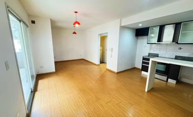 Departamento monoambientes con cochera en alquiler