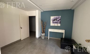 Alquiler de departamento 2 ambientes con balcón en el complejo Pinar de Wilde