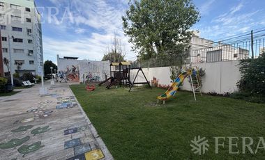 Alquiler de departamento 2 ambientes con balcón en el complejo Pinar de Wilde