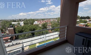 Alquiler de departamento 2 ambientes con balcón en el complejo Pinar de Wilde