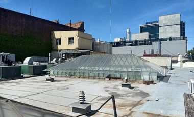 Local Apto Todo Rubro en Edifcio Emblematico en San Telmo