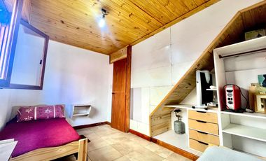 Casa en  La Caleta a 200 metros del mar