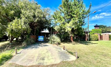 Casa en  La Caleta a 200 metros del mar