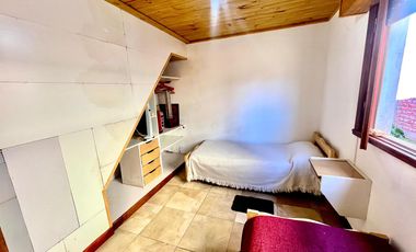 Casa en  La Caleta a 200 metros del mar