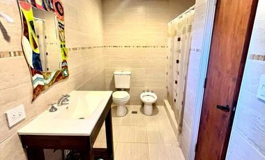 Casa en  La Caleta a 200 metros del mar