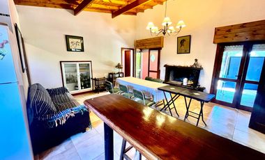 Casa en  La Caleta a 200 metros del mar