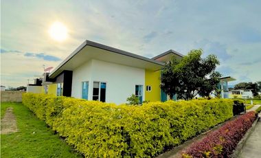 CASA QUINTA EN VENTA EN CHINAUTA - CUNDINAMARCA
