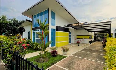 CASA QUINTA EN VENTA EN CHINAUTA - CUNDINAMARCA