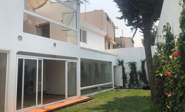 CASA EN RENTA EN CONDOMINIO EN CERRADA CON PARQUE PRIVADO EN LA COLONIA  LOMAS DE LA HERRADURA