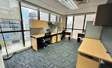 ALQUILER DE OFICINA AMOBLADA EN AQUILINO DE LA GUARDIA 938m2 JP