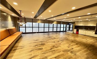 ALQUILER DE OFICINA AMOBLADA EN AQUILINO DE LA GUARDIA 938m2 JP