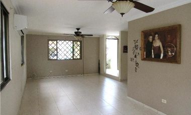 VENDO CASA EN VILLE DE FIRENZE ALBROOK