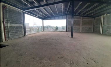 ALQUILO LOCAL EN.COSTA VERDE