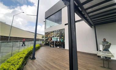 ALQUILO LOCAL EN.COSTA VERDE