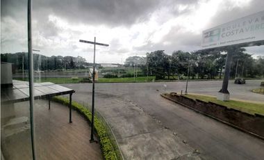 ALQUILO LOCAL EN.COSTA VERDE