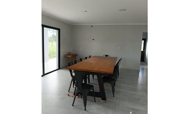 Coqueta casa a estrenar, 1 dormitorio en 