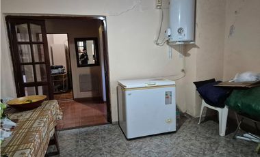 Casa con pileta sobre Ruta 11 camino a Colonia Benítez!