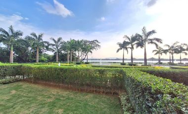 Departamento en venta piso 1 de 3 dormitorios con vista al río en Samborondón RRR