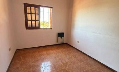 Dúplex en alquiler c/ cochera en La Plata