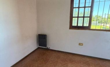 Dúplex en alquiler c/ cochera en La Plata