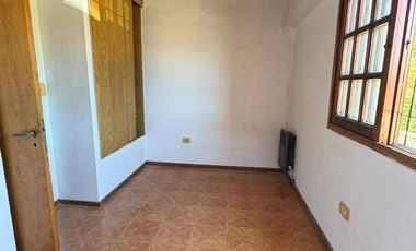 Dúplex en alquiler c/ cochera en La Plata