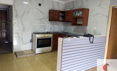 Alquiler departamento 3 ambientes a metros de Av. Crovara muy amplio
